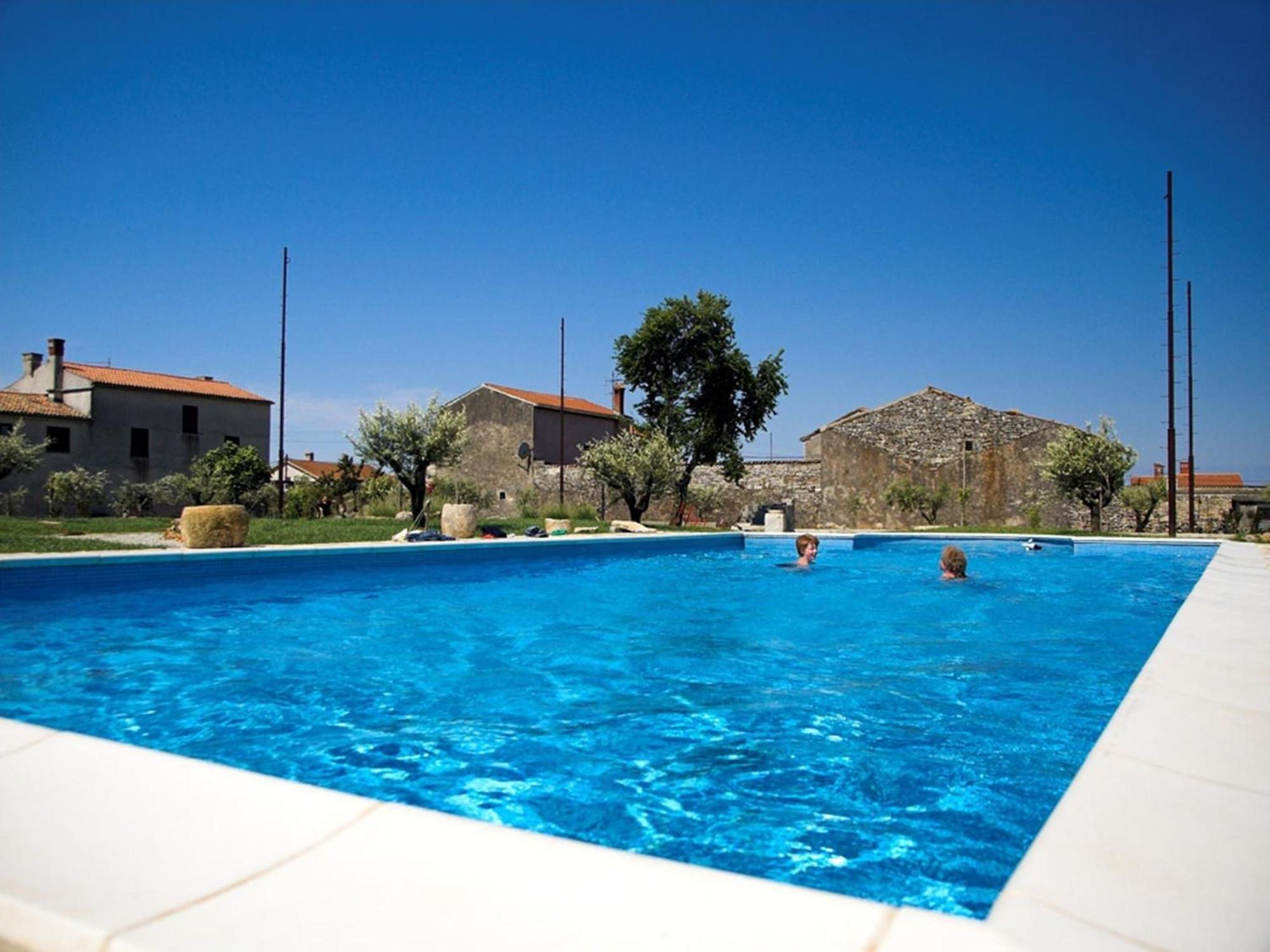 Marceta - Apartments & Rooms With Swimming Pool Fažana エクステリア 写真