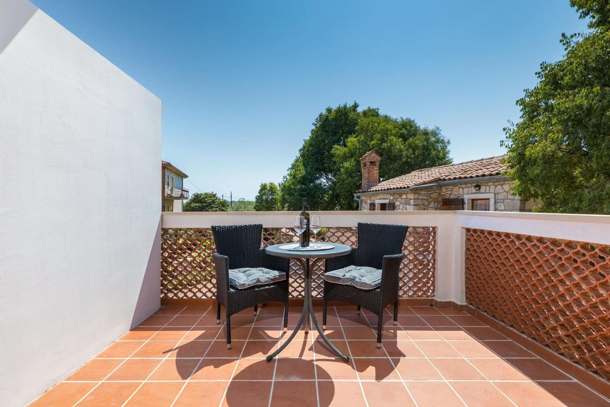 Marceta - Apartments & Rooms With Swimming Pool Fažana エクステリア 写真