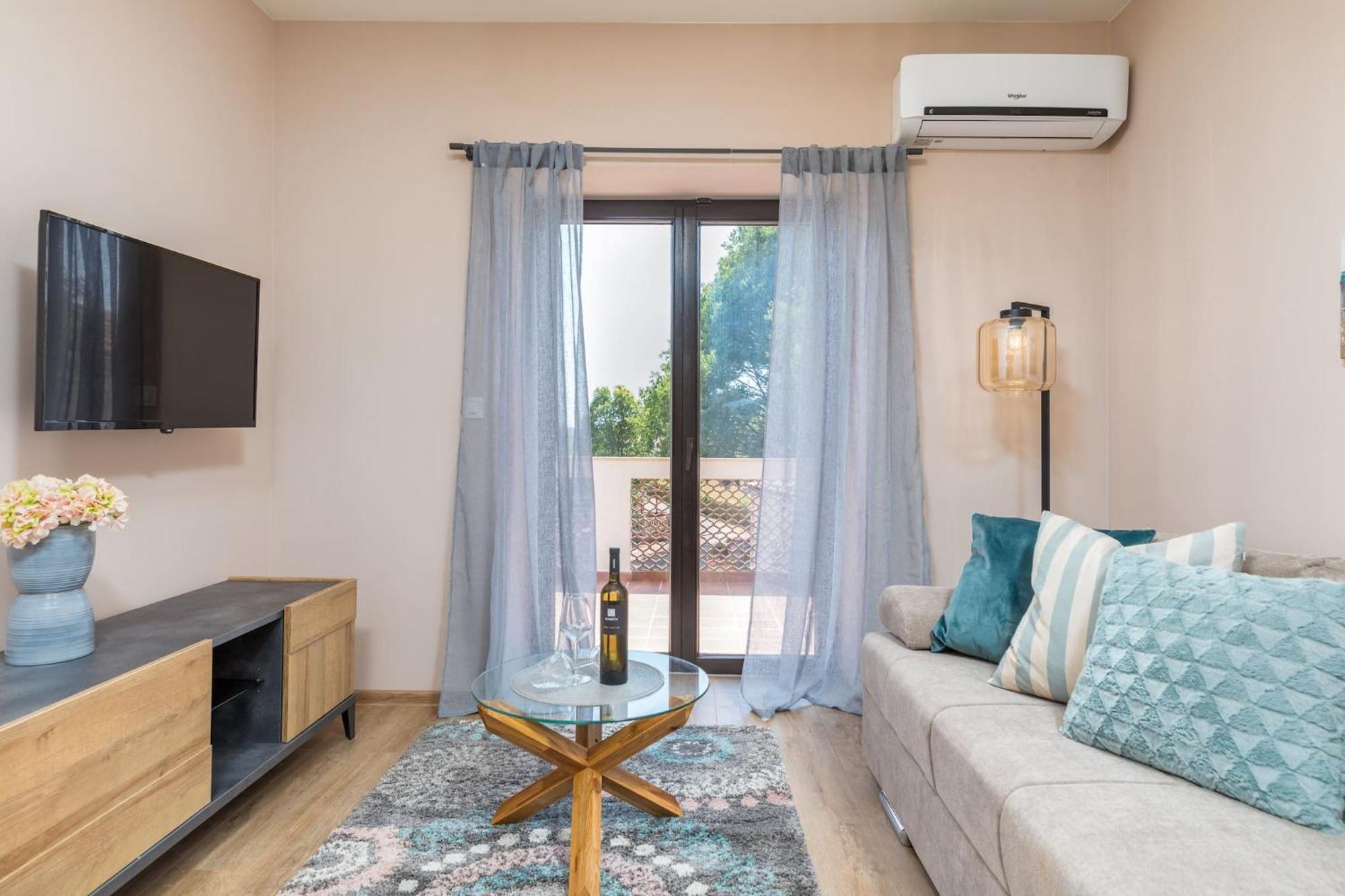 Marceta - Apartments & Rooms With Swimming Pool Fažana エクステリア 写真