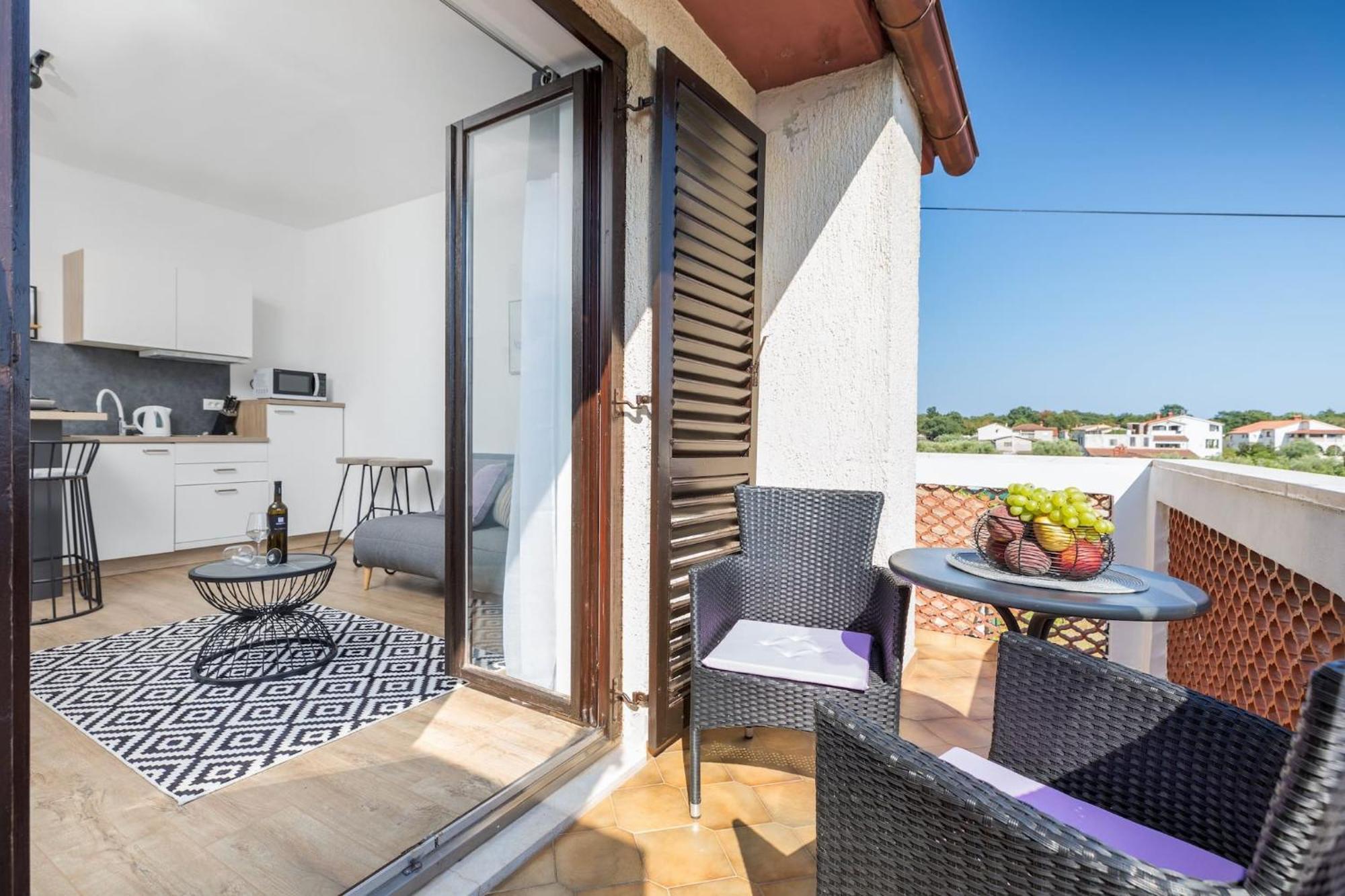 Marceta - Apartments & Rooms With Swimming Pool Fažana エクステリア 写真